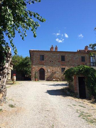 Agriturismo Relais Poggio Primo Borro Екстериор снимка